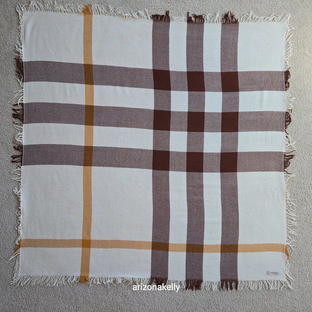 NWOT Burberry Merino Wool Square Scarf with Fringe Tan Brown & Cream - Picture 2 of 14